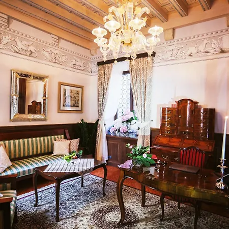 Heritage Cardo Hotel Split