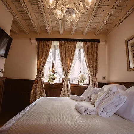 Heritage Cardo Hotel