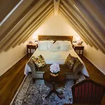 Hotel Heritage Cardo 4*