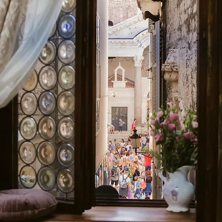 호텔 Heritage Cardo 4*