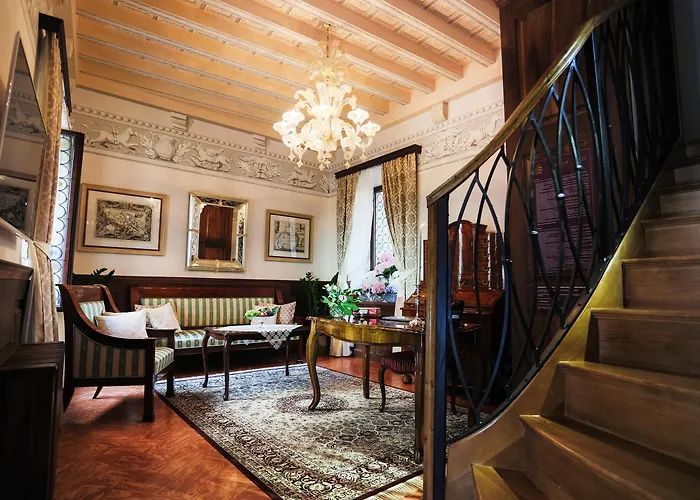 Heritage Cardo Hotel