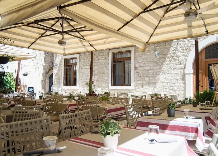 Heritage Cardo Hotell