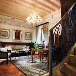 Heritage Cardo Hotel