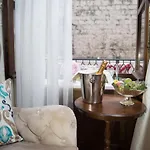 Heritage Cardo Hotel